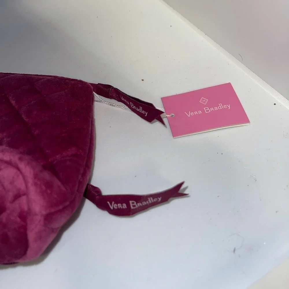 Vera Bradley Special Release-Breast Cancer Makeup